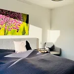 Neues, Ruhiges Apartment Nordic In Duesseldorf-Nord